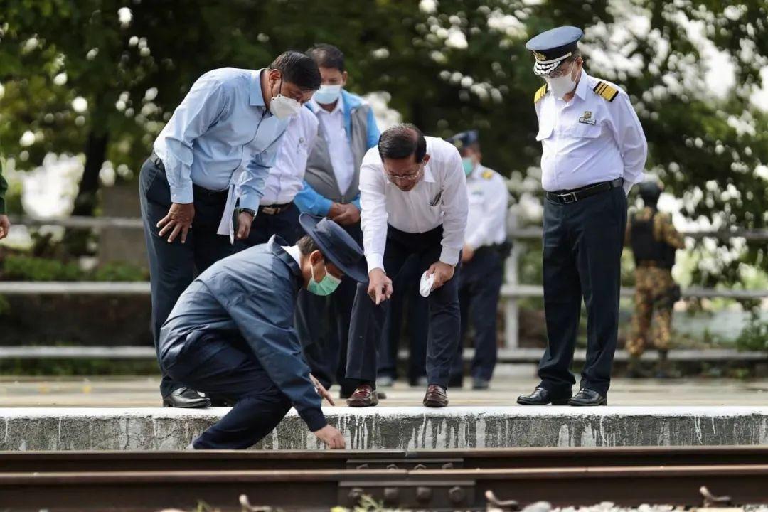 火車站社區(qū)發(fā)展新篇章，居民委員會最新動態(tài)報道